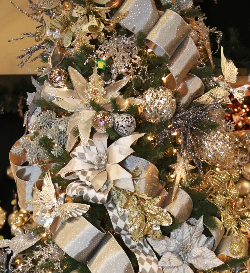 Silver and Gold Christmas Tree Decorations – Down to Earth Living - Garden Center, Plant Nursery, Outdoor and Patio Furniture, and Christmas Store