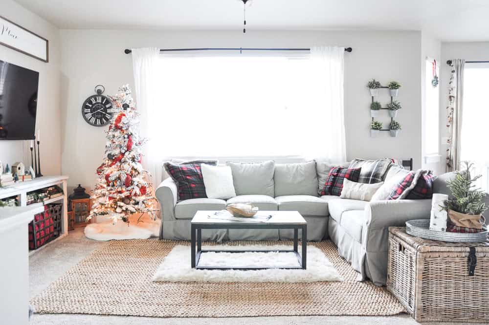 Simple Christmas Living Room Home Tour - The Crafty Blog Stalker