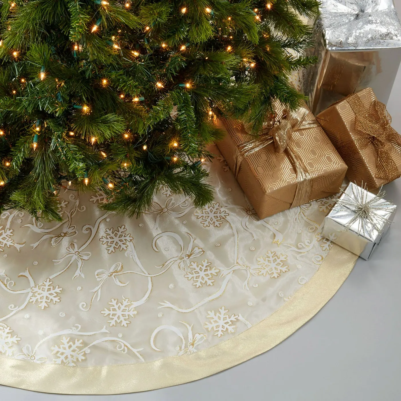 Snowflake Gala White and Gold Christmas Tree Skirt