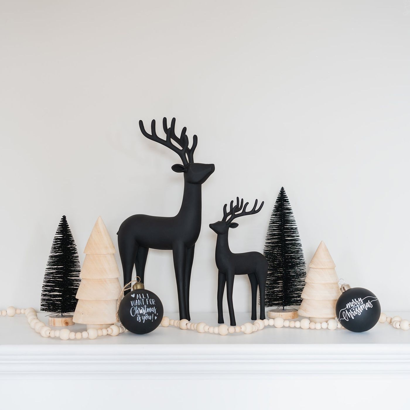 Subtle wooden Christmas tree 15cm | It's all about Christmas