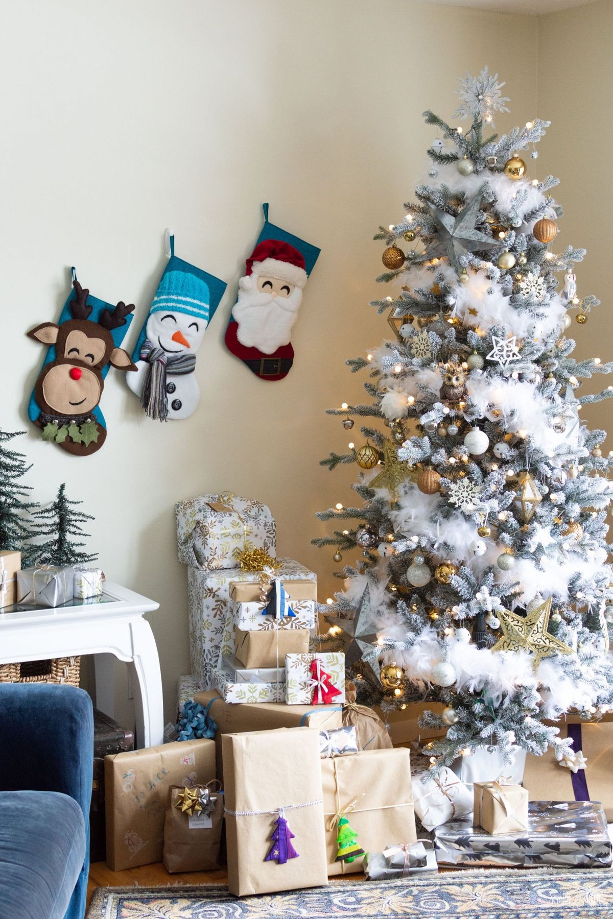 The Best Way to Make a Flocked Christmas Tree | Scratch and Stitch