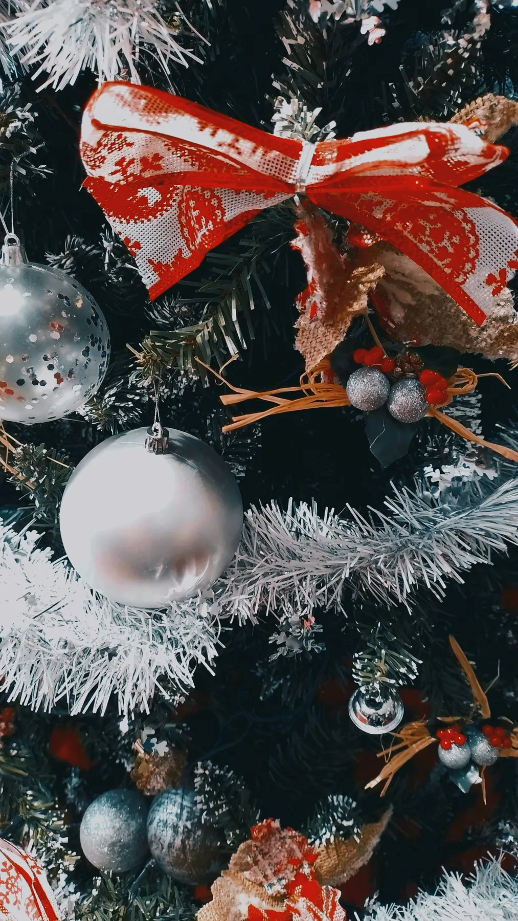 The decorations on christmas tree.