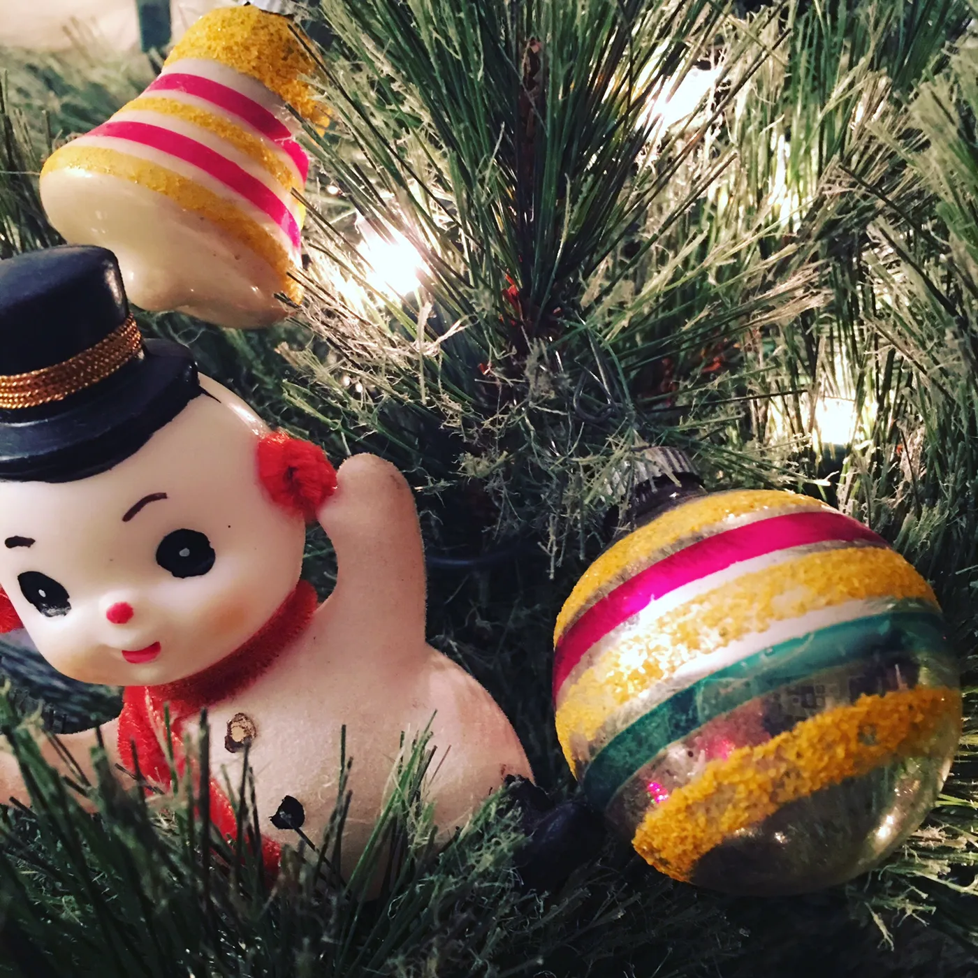 The Harris Sisters: The 12 Vintage Days of Christmas
