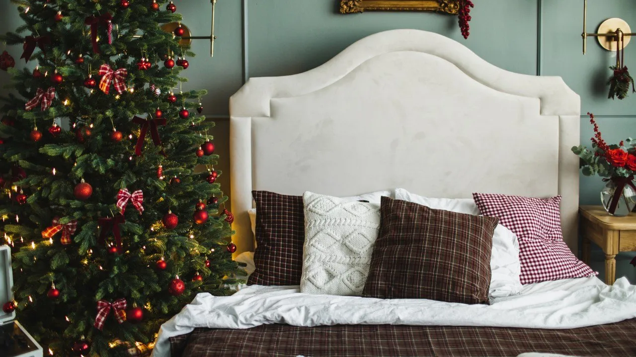 The 'Ralph Lauren Christmas' Trend May Be the Secret To Selling You...