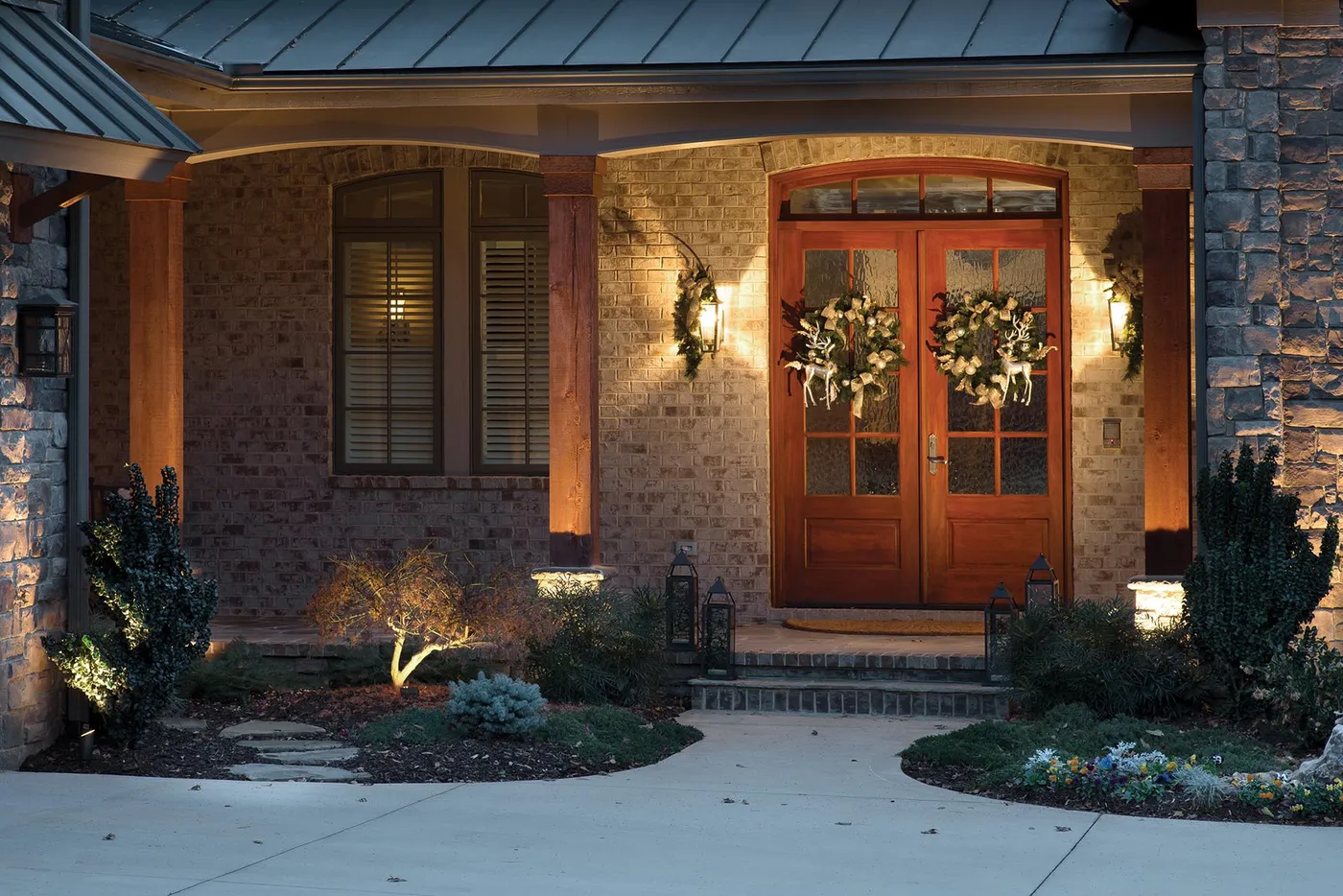 The Science of Holiday Cheer: How Outdoor Lighting Affects Mood