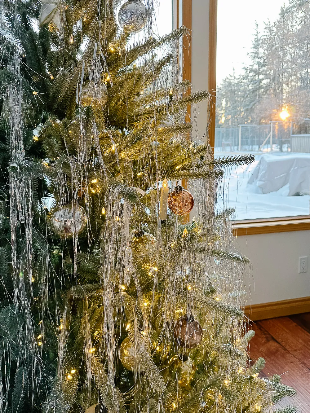 This Year's Very Sparkly Tinsel Christmas Tree - Making it in the Mountains