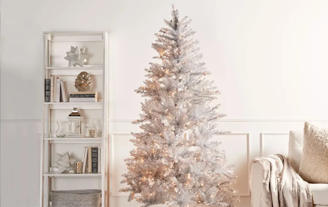 Tips on How to Decorate A White Christmas Tree - Archi.ge