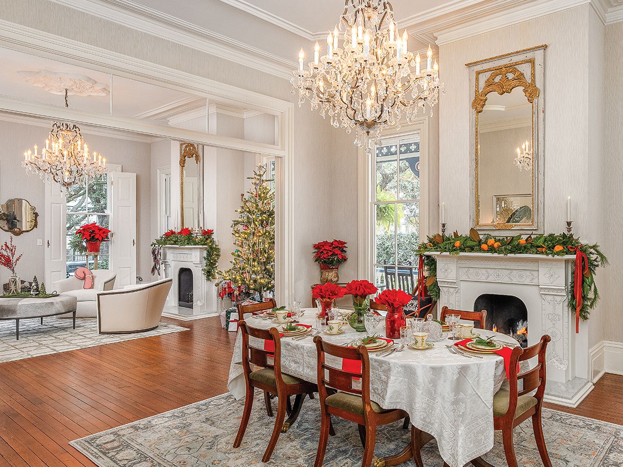 Tour a Stately Victorian Home Dressed in Holiday Finery | Savannah Magazine