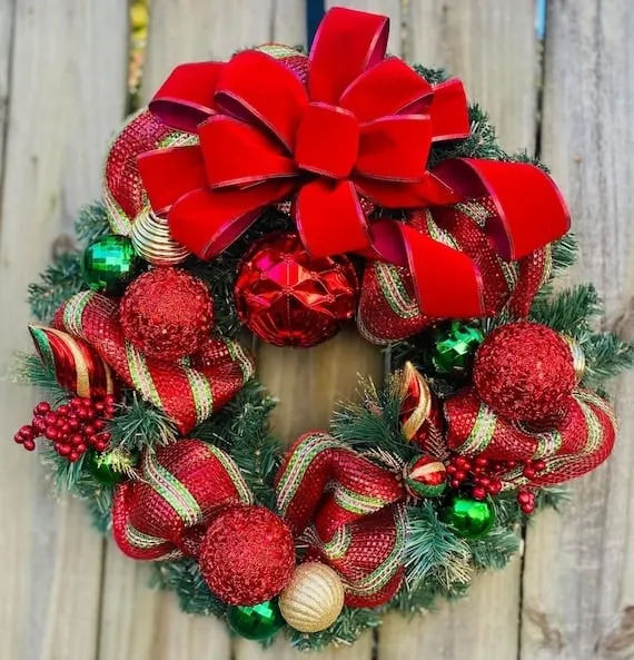 Traditional Wreaths - Designer Picks | Foter