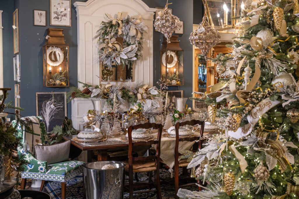 Unveiling Gilded Traditional: A Timeless Christmas Elegance – Nell Hill's