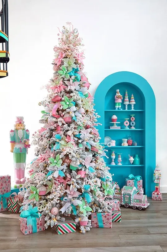 Using Gorgeous Pastel Flowers in Your Christmas Tree Designs - Decorator's  Warehouse