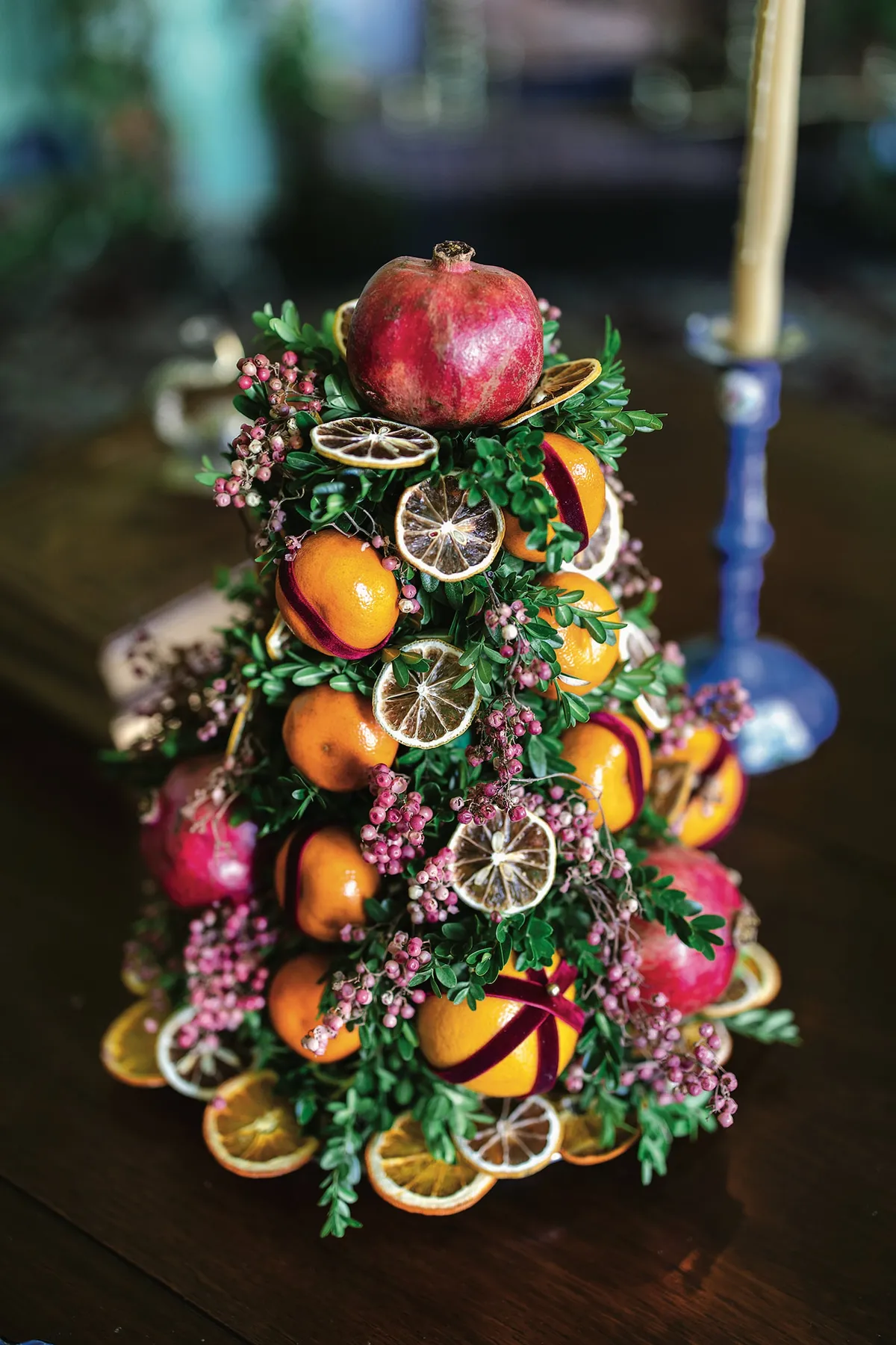 Video: How to Dry Citrus for Holiday Decorating – Garden & Gun