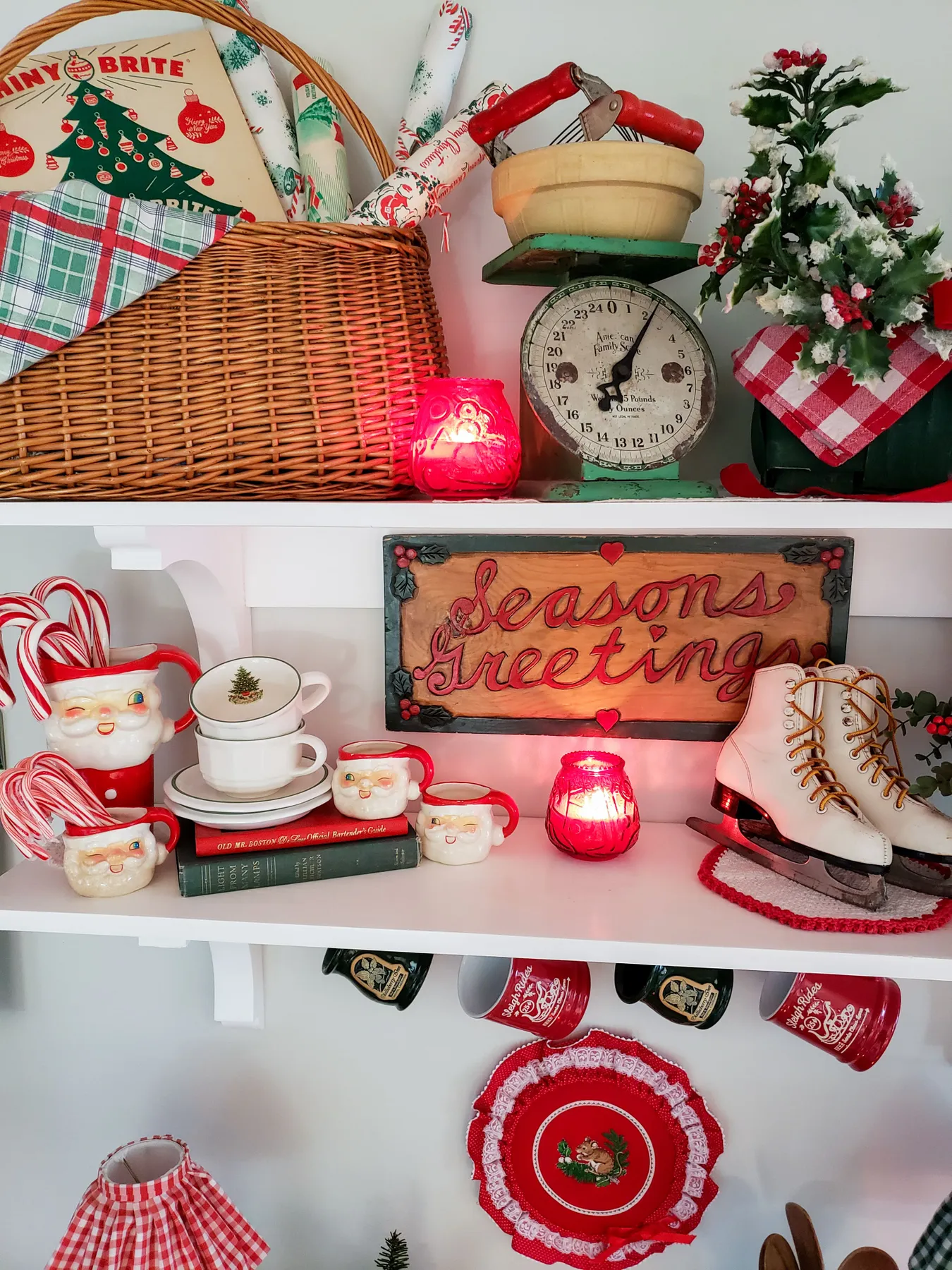 Vintage Christmas Decor Ideas to Inspire Your Holiday Home - Brass Pine